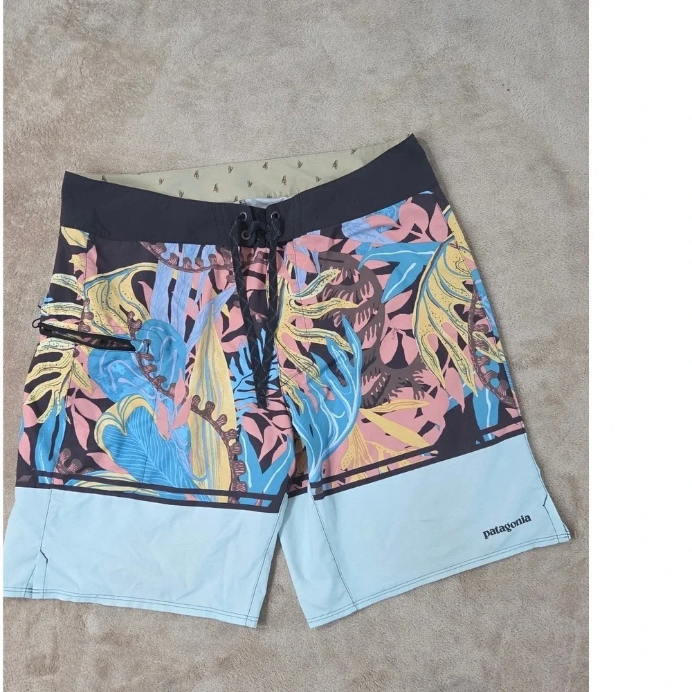 Patagonia Planing Stretch Board Shorts Men's Size 35 Multicolor Swim Trunks GOOD